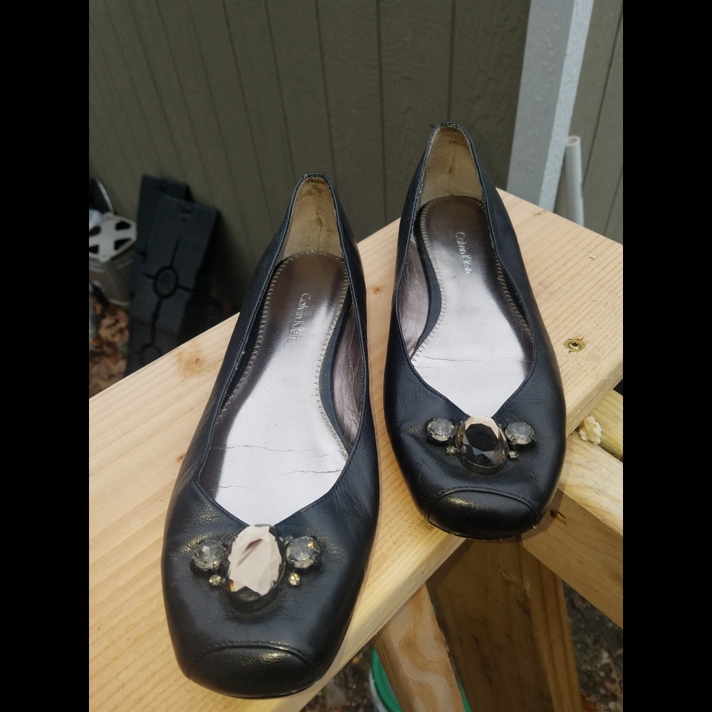 --3 for 20--Calvin Klein Flats